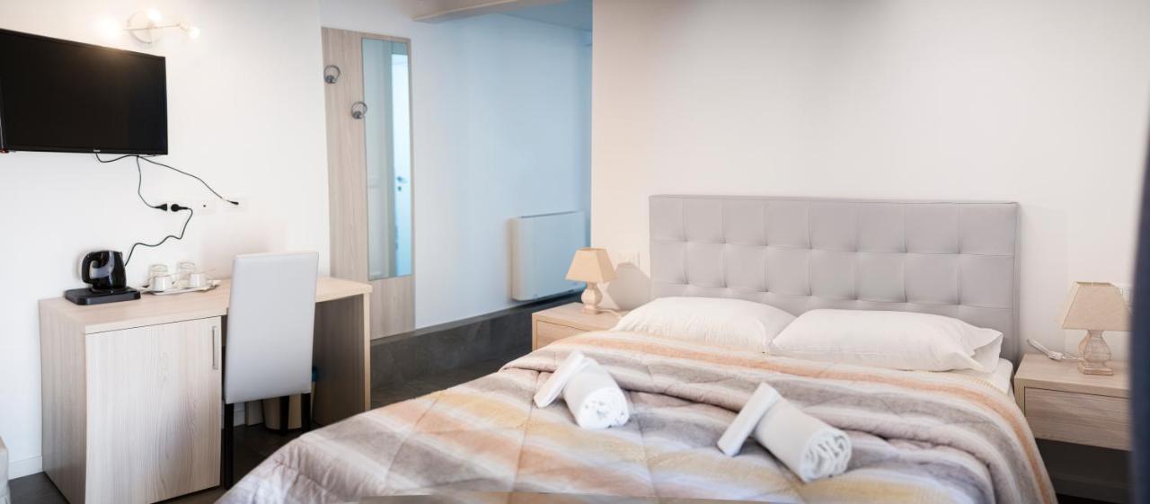 La Corte Del Sant'Orsola Rooms ボローニャ エクステリア 写真