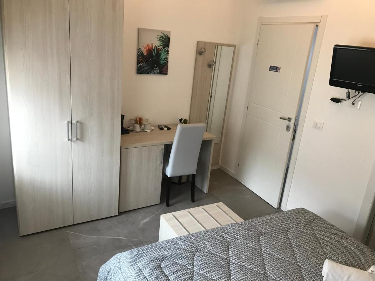 La Corte Del Sant'Orsola Rooms ボローニャ エクステリア 写真