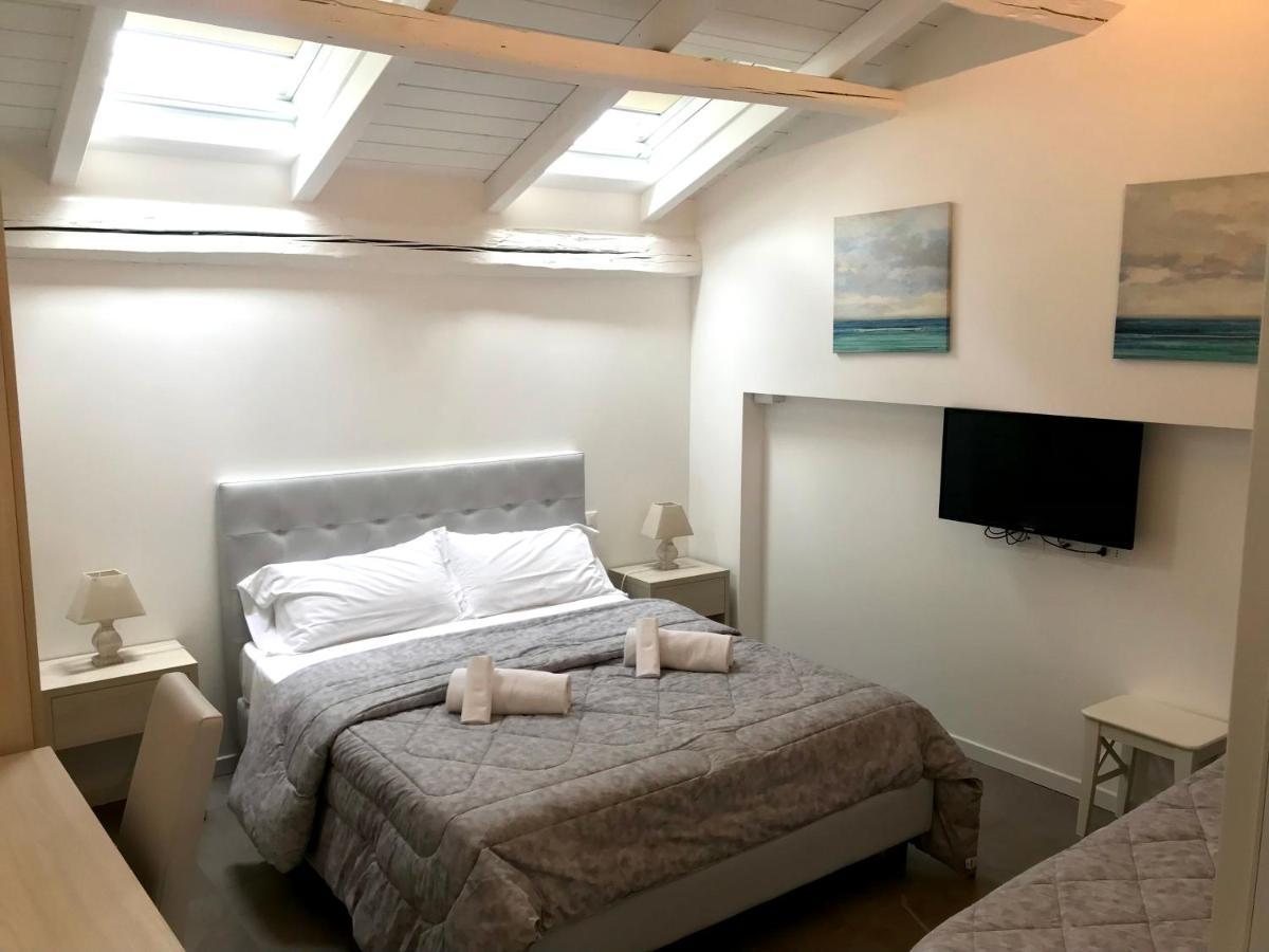 La Corte Del Sant'Orsola Rooms ボローニャ エクステリア 写真