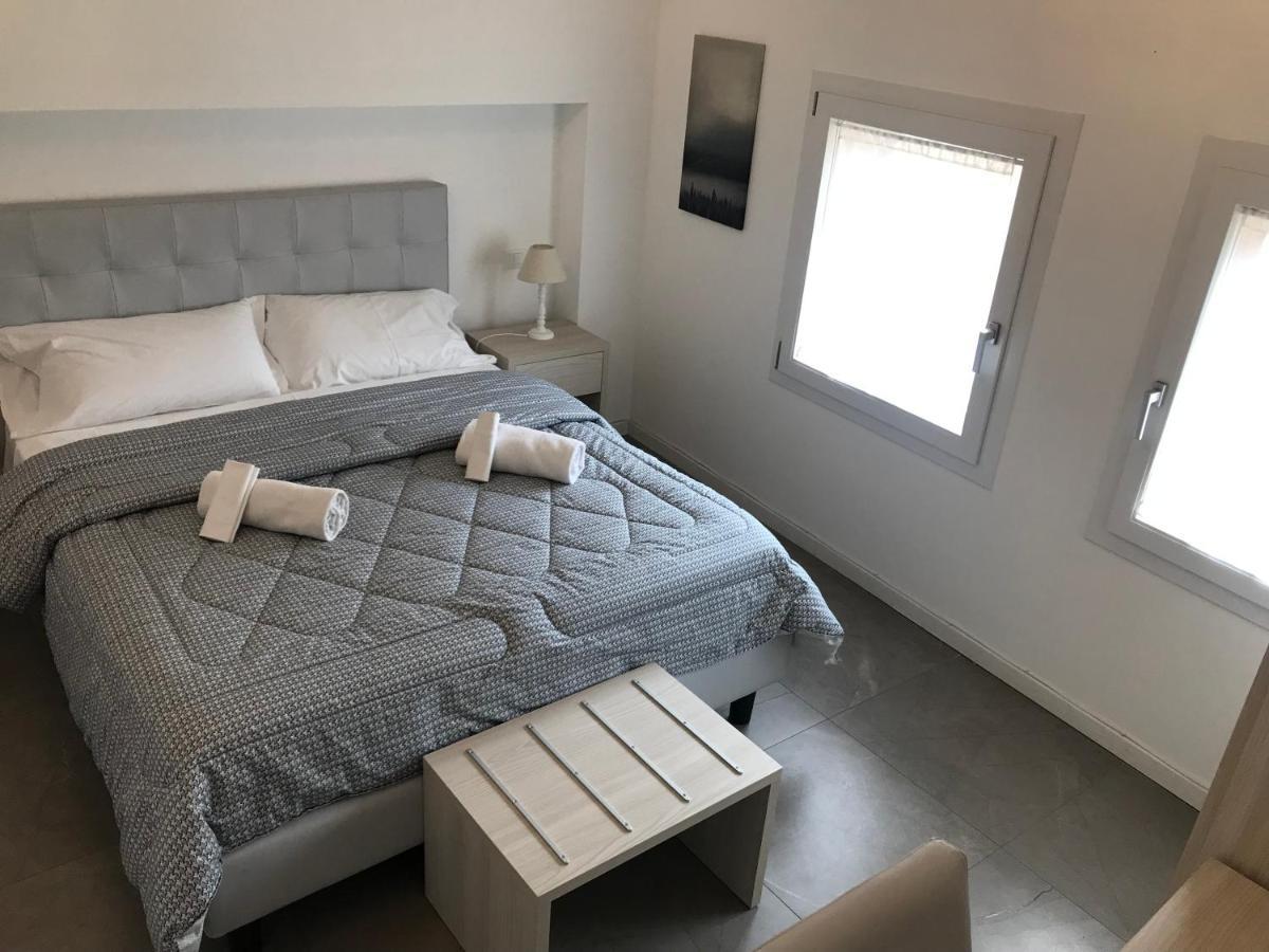 La Corte Del Sant'Orsola Rooms ボローニャ エクステリア 写真