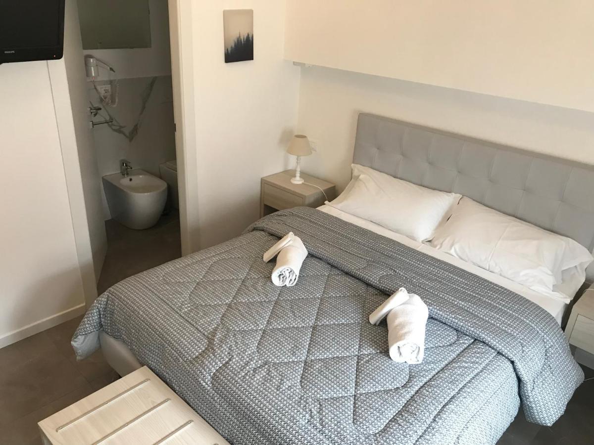 La Corte Del Sant'Orsola Rooms ボローニャ エクステリア 写真