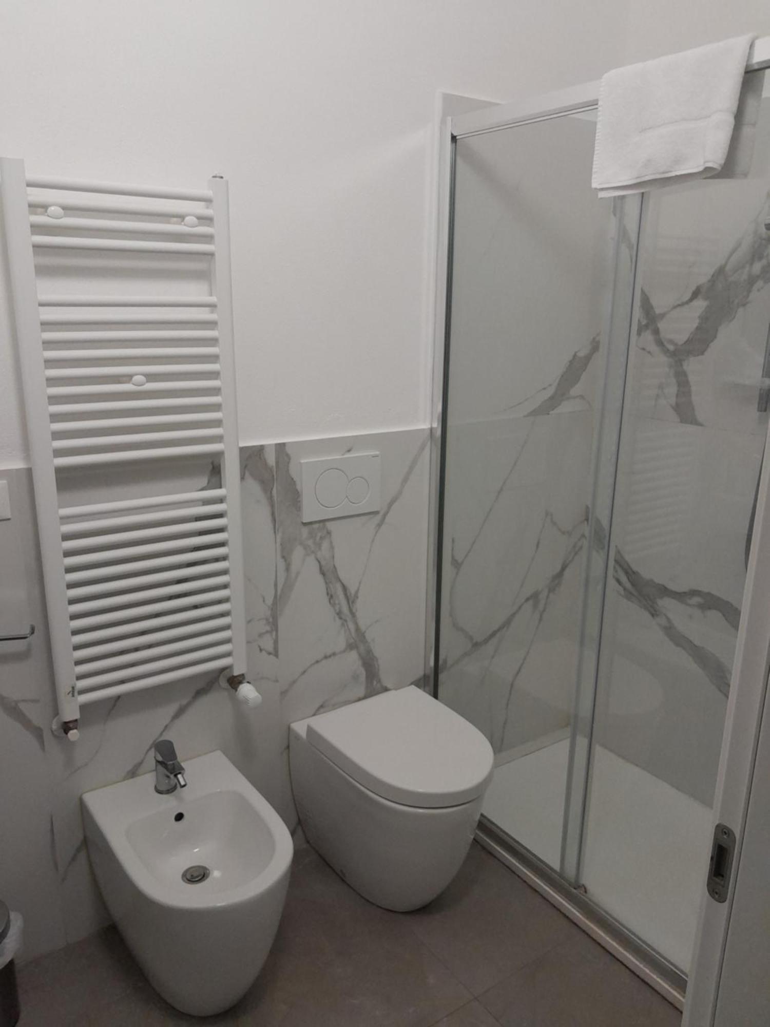 La Corte Del Sant'Orsola Rooms ボローニャ エクステリア 写真